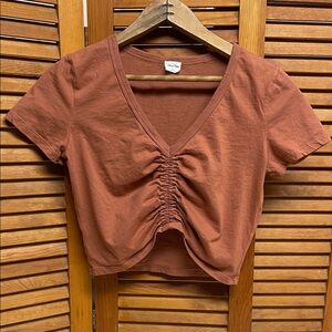 Wilfred Terracotta V-Neck Ruched Crop Top